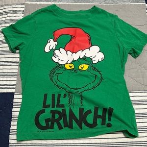 Old navy Grinch tshirt size 5 XS